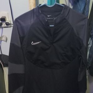Nike Insulated Long Sleeve Jacket